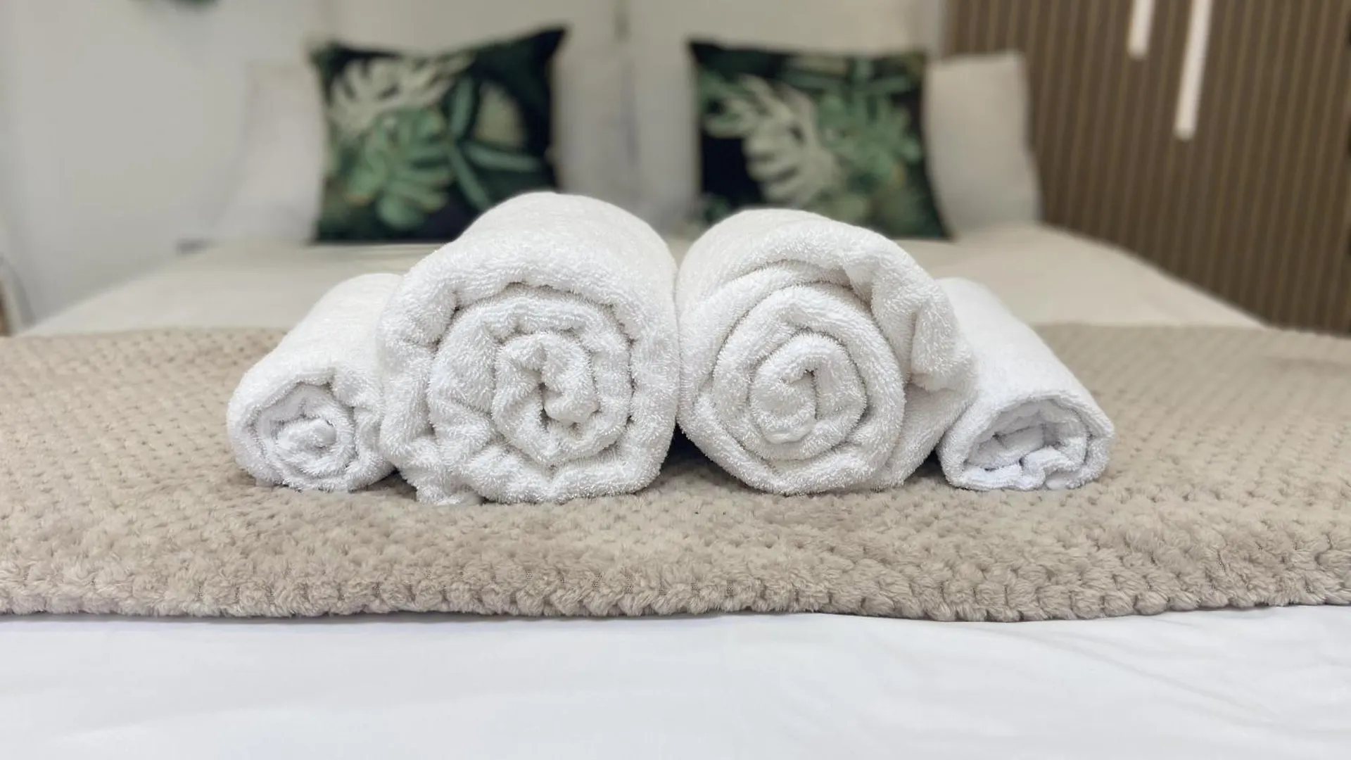 Luxury Garden Suite In Dagenham - Free Parking